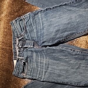 ABERCROMBIE AND FITCH